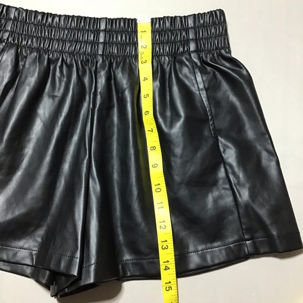 ILLA ILLA Black High Waist Faux Leather Shorts - Picture 8 of 11